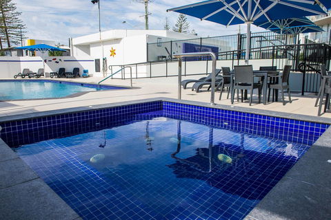 Mandolin Beachfront Resort - Accommodation Brisbane 2