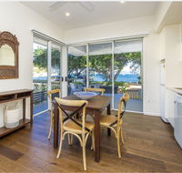 Reflections Amber Villa - Accommodation Brisbane