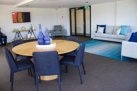 Synergy Broadbeach - Official - Accommodation Brisbane 12
