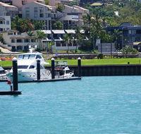 Airlie Seaview Apartments - Accommodation Brisbane