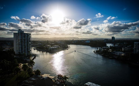 Tiki Hotel Apartments Surfers Paradise - Accommodation Brisbane 2