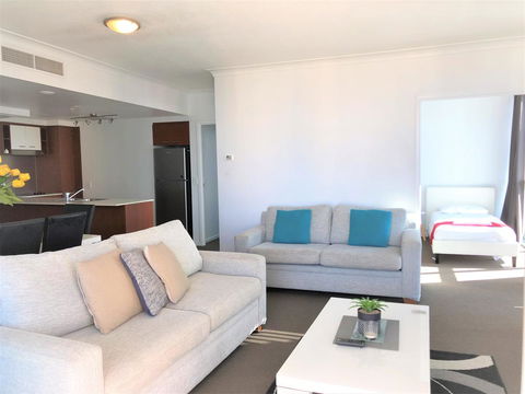 Beach Stay - Ocean & Riverview Resort Chevron Renaissance Central Surfers Paradise - Accommodation Brisbane 19