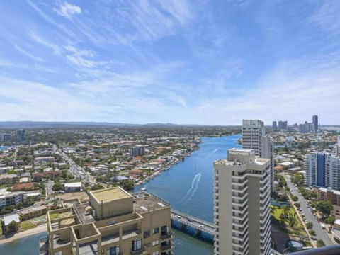 Beach Stay - Ocean & Riverview Resort Chevron Renaissance Central Surfers Paradise - Accommodation Brisbane 15