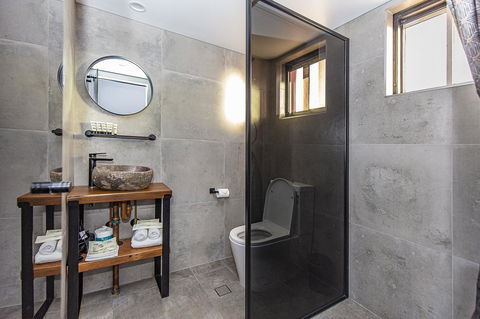 The Pink Hotel Coolangatta - Accommodation Brisbane 14