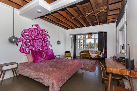 The Pink Hotel Coolangatta - Accommodation Brisbane 33