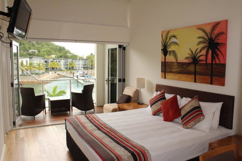 Beachside Apartment 17 - Accommodation Brisbane 8