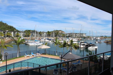 Beachside Apartment 17 - Accommodation Brisbane 0
