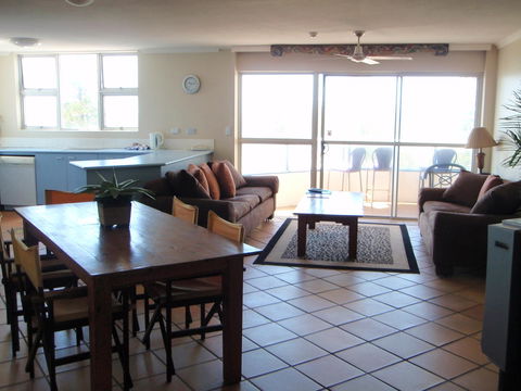 Grosvenor Beachfront Apartments Surfers Paradise - Accommodation Brisbane 22