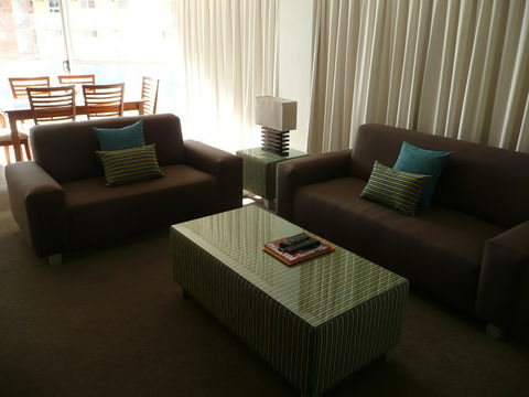 Grosvenor Beachfront Apartments Surfers Paradise - Accommodation Brisbane 25