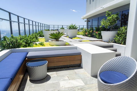 Rhapsody Resort - Official - Accommodation Brisbane 7