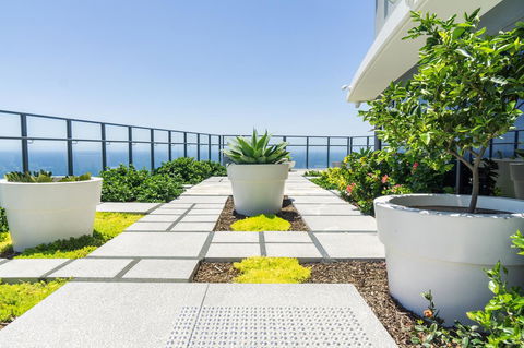 Rhapsody Resort - Official - Accommodation Brisbane 3
