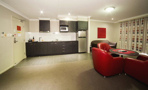 Platinum International - Accommodation Brisbane 11