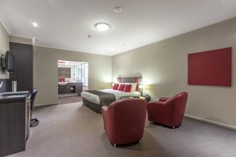 Platinum International - Accommodation Brisbane 1