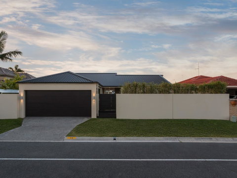 Rumrunner Resort - Accommodation Brisbane 38