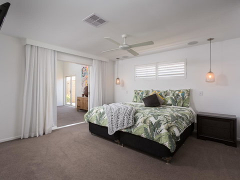 Rumrunner Resort - Accommodation Brisbane 23