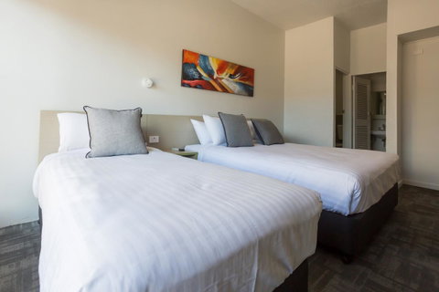Nightcap At Emerald Star Hotel - Accommodation Brisbane 1