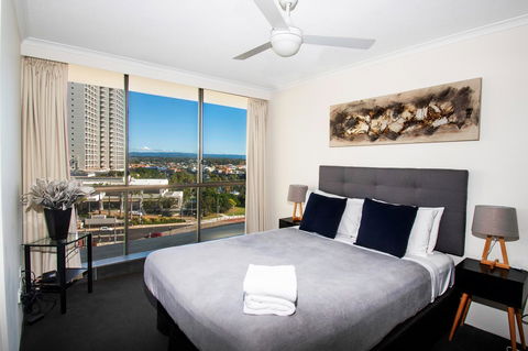 Seacrest Beachfront Apartments Surfers Paradise - Accommodation Brisbane 1
