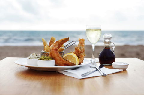Seacrest Beachfront Apartments Surfers Paradise - Accommodation Brisbane 38