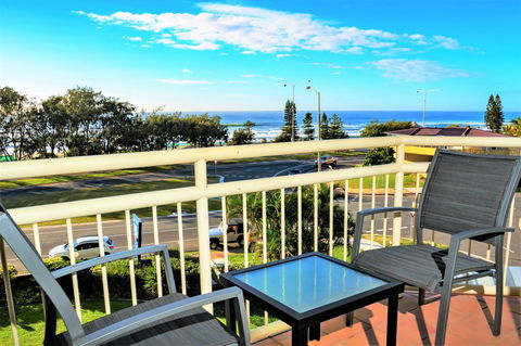 Seacrest Beachfront Apartments Surfers Paradise - Accommodation Brisbane 36