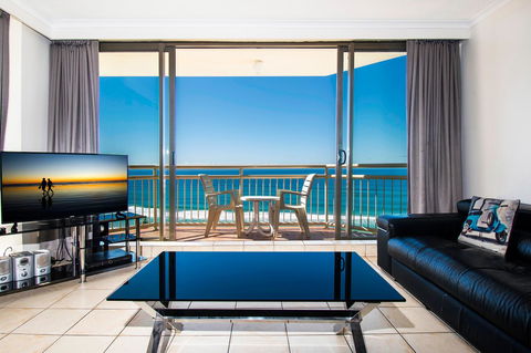 Seacrest Beachfront Apartments Surfers Paradise - Accommodation Brisbane 13
