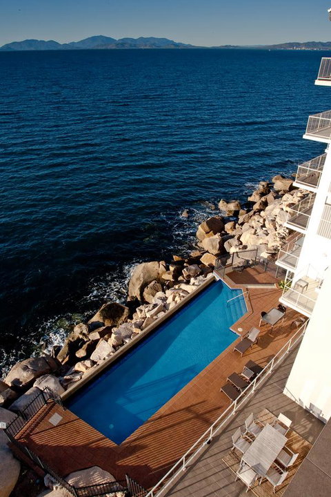 Penthouse On Bright Point - Accommodation Brisbane 9