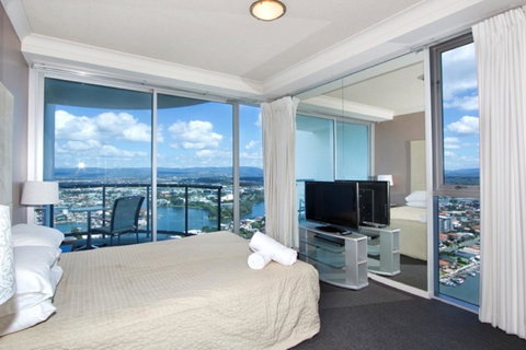The Towers Of Chevron Renaissance - Holidays Gold Coast - Accommodation Brisbane 8