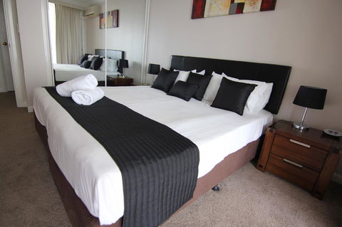 The Phoenician Resort - Accommodation Brisbane 14