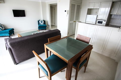 The Phoenician Resort - Accommodation Brisbane 17