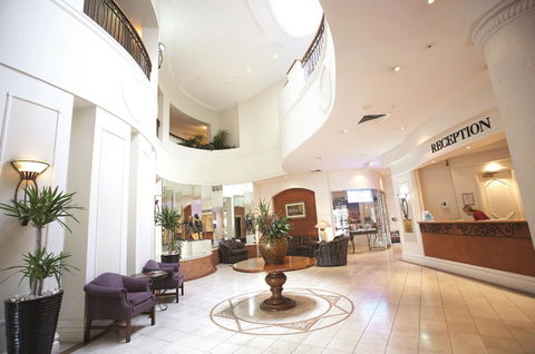 The Phoenician Resort - Accommodation Brisbane 5