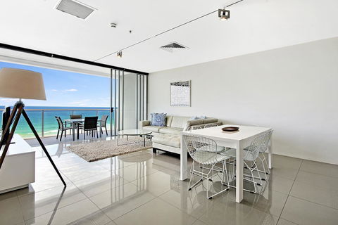 ULTIQA Air On Broadbeach - Accommodation Brisbane 29