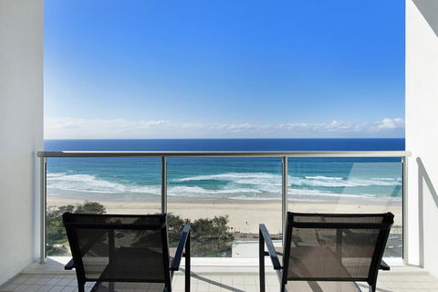 ULTIQA Air On Broadbeach - Accommodation Brisbane 12