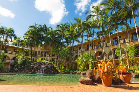 Palm Royale Cairns - Accommodation Brisbane 11