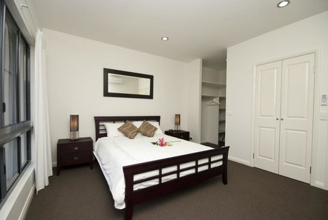 Woodville Beach Townhouse 5 - Accommodation Brisbane 2