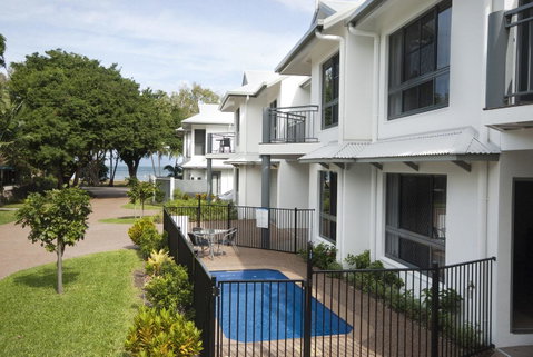 Woodville Beach Townhouse 5 - Accommodation Brisbane 3