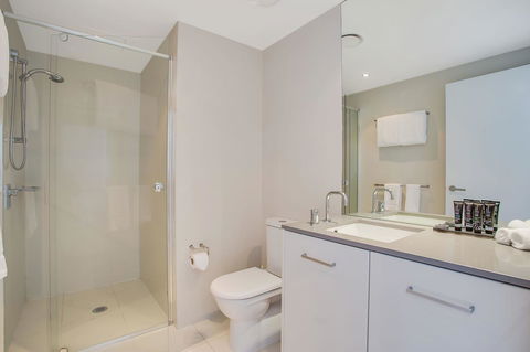 Mantra Circle On Cavill - Accommodation Brisbane 24
