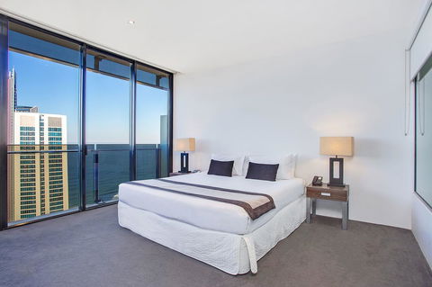 Mantra Circle On Cavill - Accommodation Brisbane 9