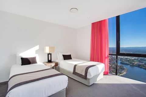 Mantra Circle On Cavill - Accommodation Brisbane 5