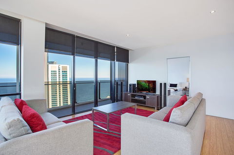 Mantra Circle On Cavill - Accommodation Brisbane 2