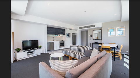 Gold Coast Private Apartments - H Residences, Surfers Paradise - Accommodation Brisbane 33