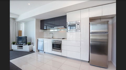 Gold Coast Private Apartments - H Residences, Surfers Paradise - Accommodation Brisbane 41