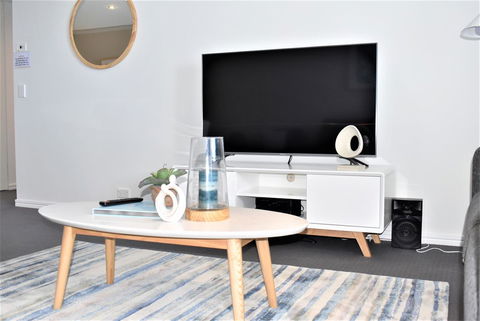 Gold Coast Private Apartments - H Residences, Surfers Paradise - Accommodation Brisbane 14