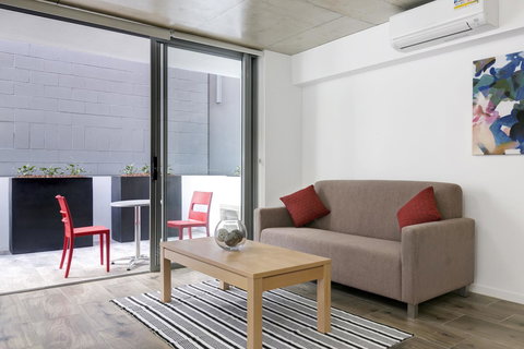 Direct Collective - Pavilion And Governor On Brookes - Accommodation Brisbane 7