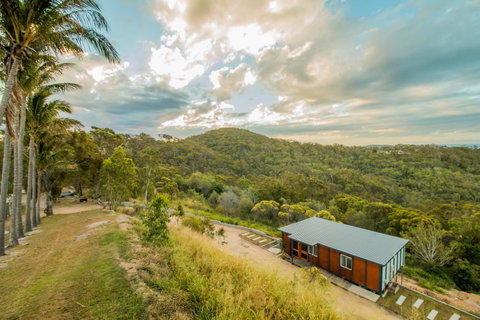 The Summit 1770 - Accommodation Brisbane 2