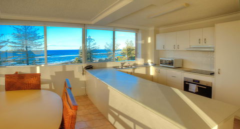 Oceania On Burleigh Beach - Accommodation Brisbane 3