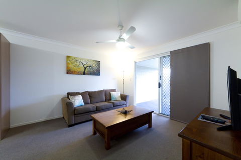 Rockhampton Serviced Apartments - Accommodation Brisbane 3