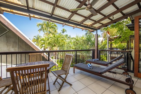 Pure Magnetic Villa 9 - Accommodation Brisbane 18