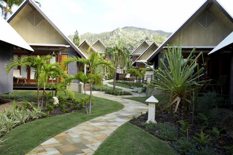 Pure Magnetic Villa 9 - Accommodation Brisbane 1