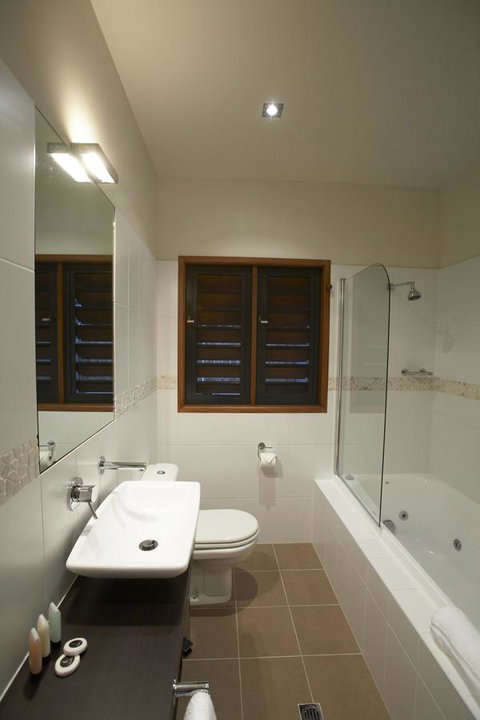 Pure Magnetic Villa 9 - Accommodation Brisbane 6