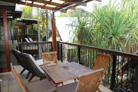 Pure Magnetic Villa 9 - Accommodation Brisbane 9