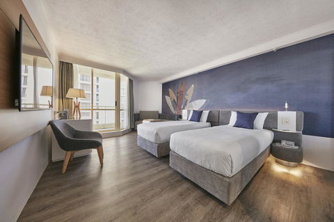 Novotel Surfers Paradise - Accommodation Brisbane 4